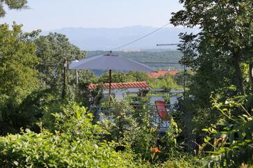 Apartment with balcony Njivice, Kvarner