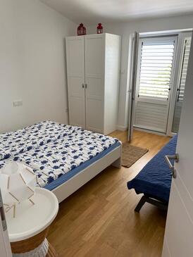 Apartments by the sea Dramalj, Crikvenica - 9672