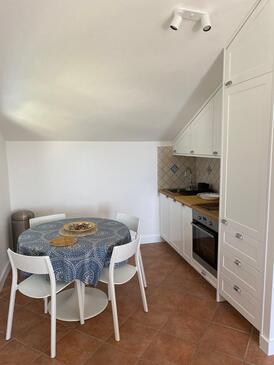 Apartments by the sea Dramalj, Crikvenica - 9672