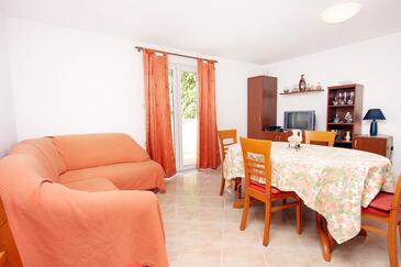 One bedroom apartment Basina, Hvar (A-9673-a(