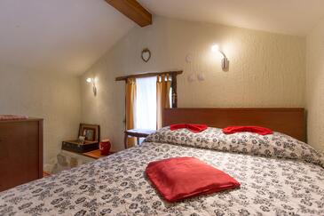 Ferienwohnungen für Familien mit Kindern Sveta Jelena, Opatija - 9676