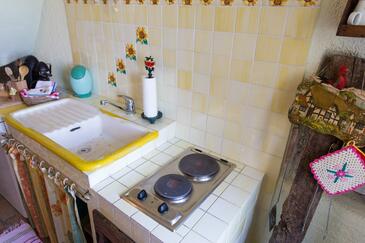 Ferienwohnungen für Familien mit Kindern Sveta Jelena, Opatija - 9676