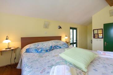 Apartamente pentru familii cu copii Sveta Jelena, Opatija - 9676