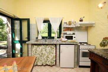 Apartamente pentru familii cu copii Sveta Jelena, Opatija - 9676