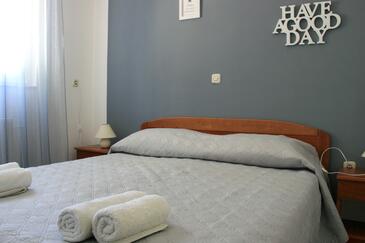 Familie appartement aan zee Jezera, Murter - 9684