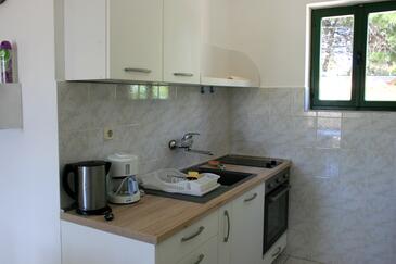 Familie appartement aan zee Jezera, Murter - 9684