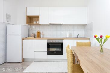 Apartments by the sea Okrug Gornji, Čiovo - 9693