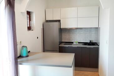 Apartments by the sea Okrug Gornji, Čiovo - 9694