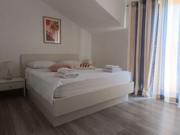 Apartments by the sea Okrug Gornji, Čiovo - 9694