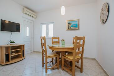 Apartments by the sea Arbanija (Čiovo) - 9700