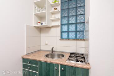 Apartments with WiFi Rovinj - 9701