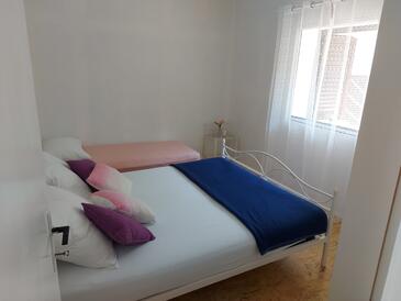 Robinzoni apartmanok a tenger mellett Öböl Pobij, Hvar - 9704