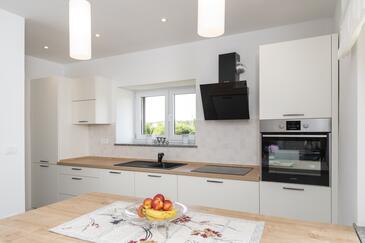 Appartements avec parking Valbandon, Fazana - 9708
