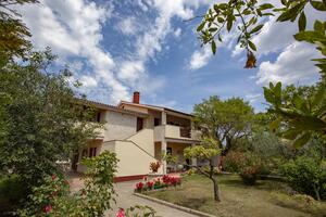 Appartements avec parking Valbandon, Fazana - 9708