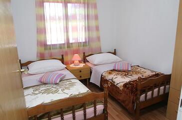 Apartmanok a tenger mellett Slatine, Ciovo - 972