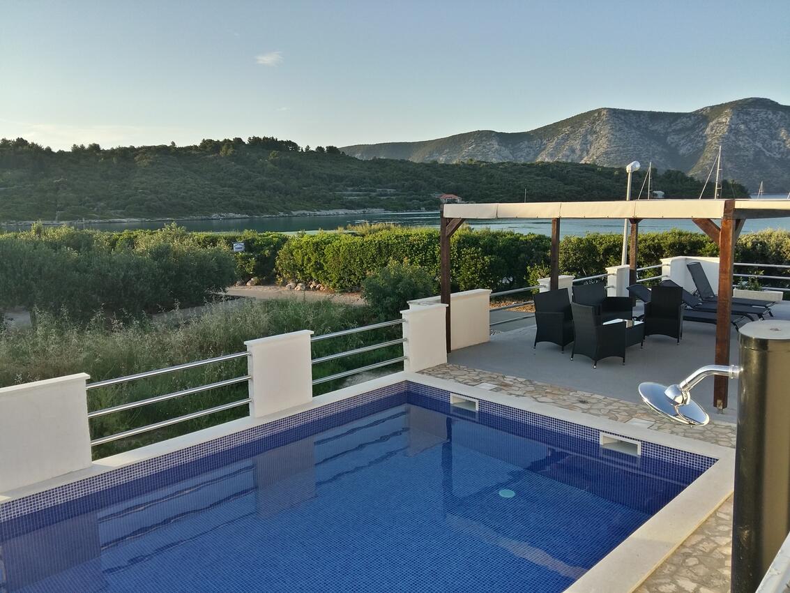 Ferienwohnungen mit Pool für Familien Kneza, Korcula - 9720
