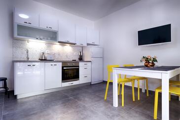 Apartmani i sobe uz more Komiža, Vis - 9722