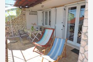 Dvoupokojový apartmán Seget Vranjica Dvoupokojový apartmán Seget Vranjica, Trogir (A-975-a)