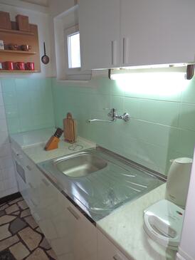 Apartmani uz more Seget Vranjica, Trogir - 975