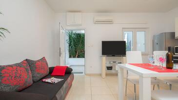 Apartamentos junto al mar Seget Vranjica, Trogir - 978